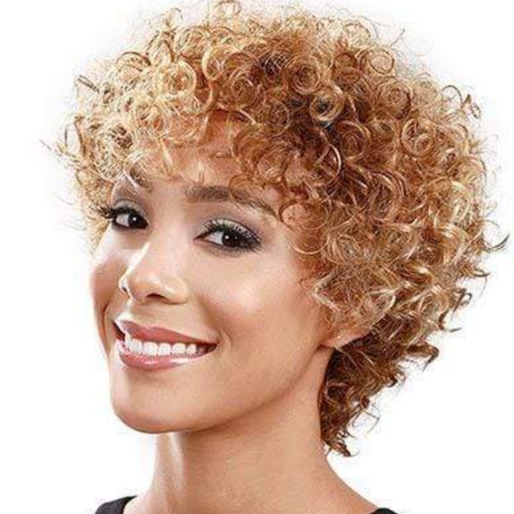 Bobbi Boss 100% Human Hair Wig Spiral Cut - Picture 1 of 8